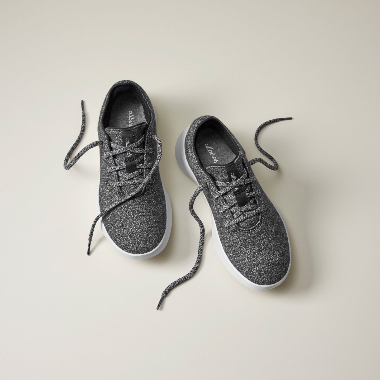 Men's Wool Runner 2, Dark Grey (Light Grey Sole)